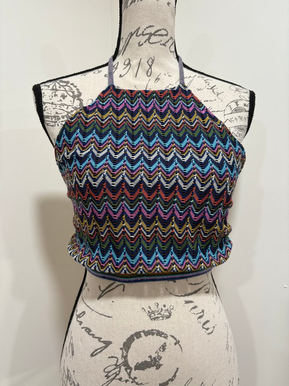 Pull & Bear Chevron Stripe Halter Crop Top Size Large